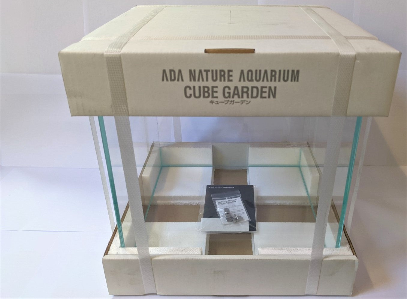 ADA Cube Garden 30C