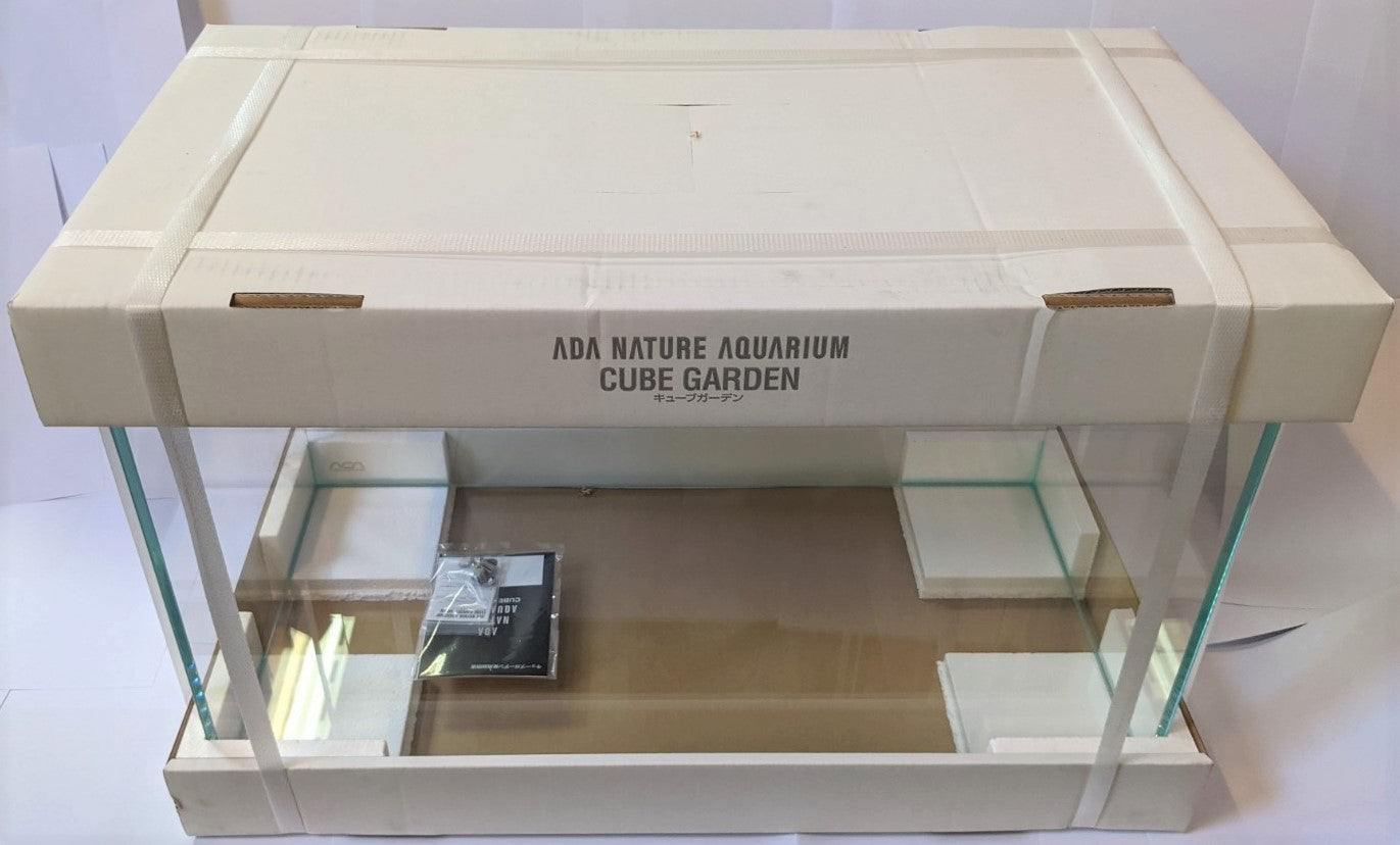 ADA Cube Garden 60P (60x30x36cm)
