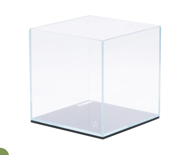 UNS 20C Cube Rimless Aquarium (20x20x20cm) 7.9 Liters